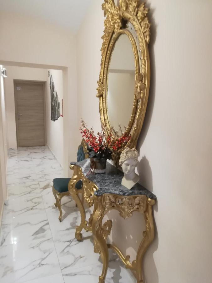 فندق Emperador Augusto ميريذا المظهر الخارجي الصورة